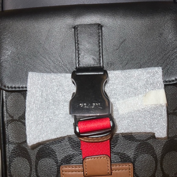 COPY - Coach Track Pack - Picture 6 of 7